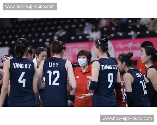 巅峰之上的红黄博弈:当中国长城遇见巴西桑巴,大冠军杯的排坛绝响 巅峰之上的红黄博弈:当中国长城遇见巴西桑巴,大冠军杯的排坛绝响